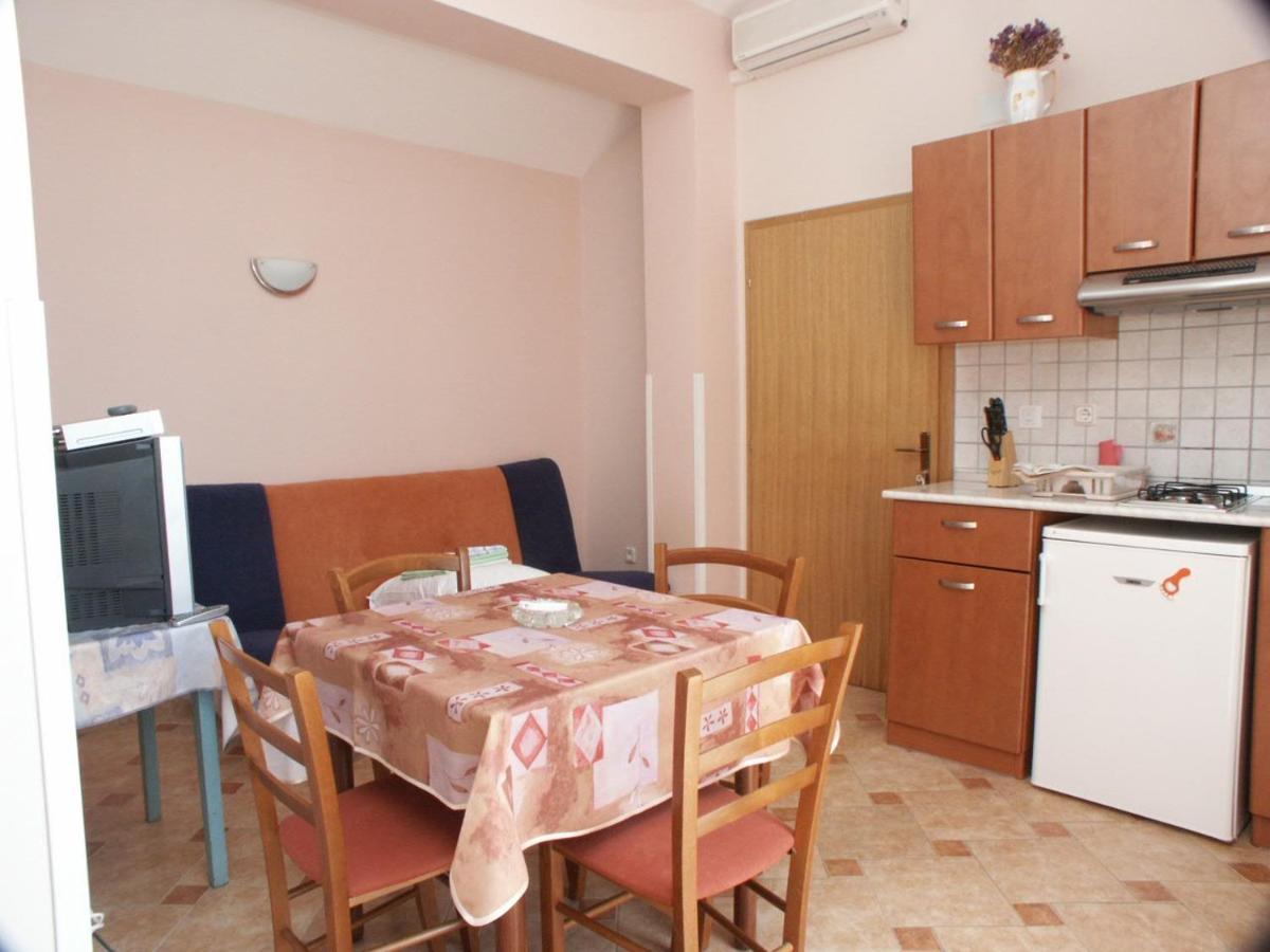 Apartments By The Sea Crikvenica - 2354 Eksteriør bilde